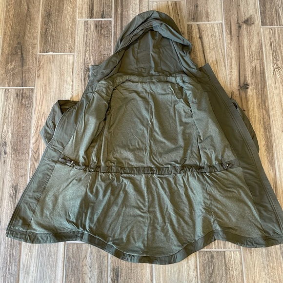 Lululemon Yogi Anorak Jacket - Picture 5 of 16